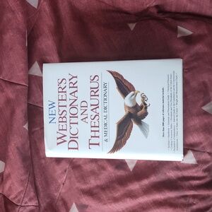 Webster's Dictionary and Thesaurus with Medical Dictionary